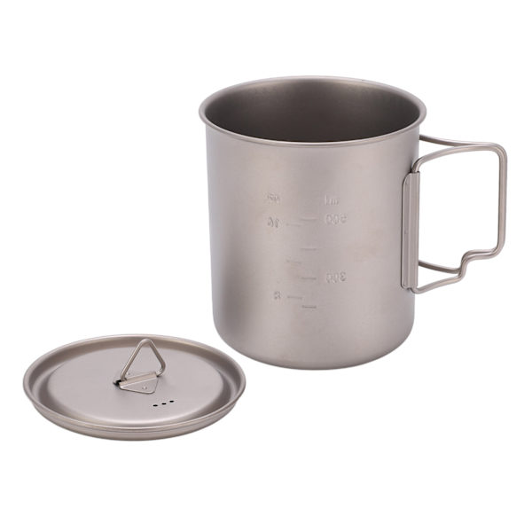 750 ml utomhus vattenmuggar i titan med hopfällbara handtag Bärbar camping i titan vattenkopp