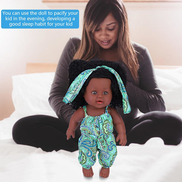 Mjuk vinyl babydocka med kläder Nyfödd sovbadleksak (grön blommig jumpsuit)