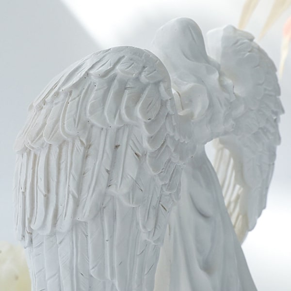 Bön ängelljusstake Pure White Wing Angel Bönstaty för vardagsrum Matsal Bröllopsdekoration Liten med 5x5 cm ljus