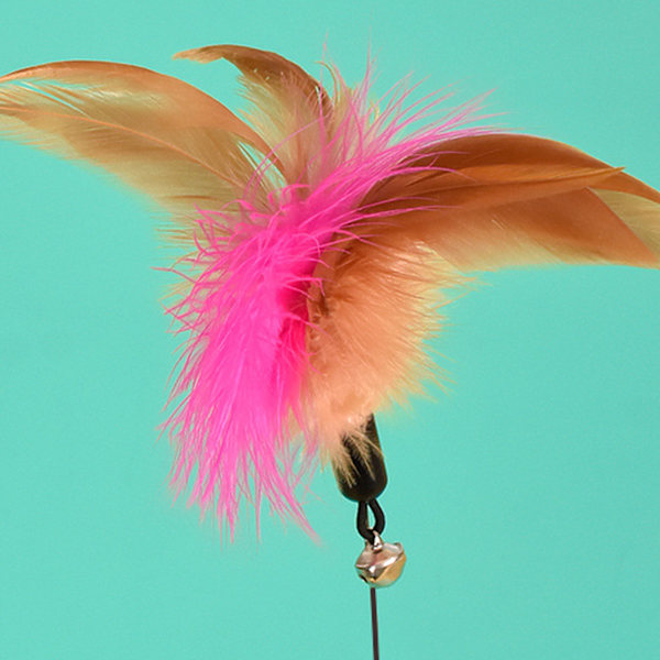Cat Feather Collar Leksaker Justerbar Flexibel Rolig Interaktiv Cat Feather Wand Halsband med klocka för katt inomhuslek Rosa