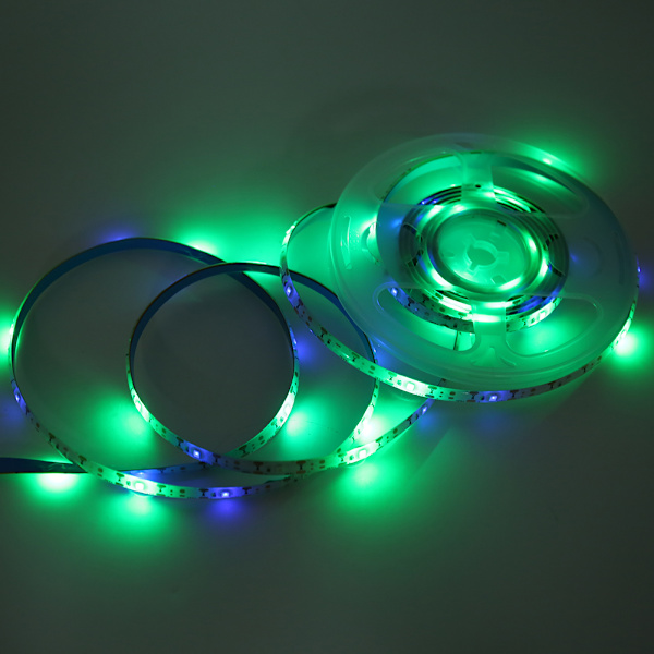 3 meter 90 LED Solenergi Vattentät flexibel ljusrand för julgran Trädgårdsdekoration Färgad
