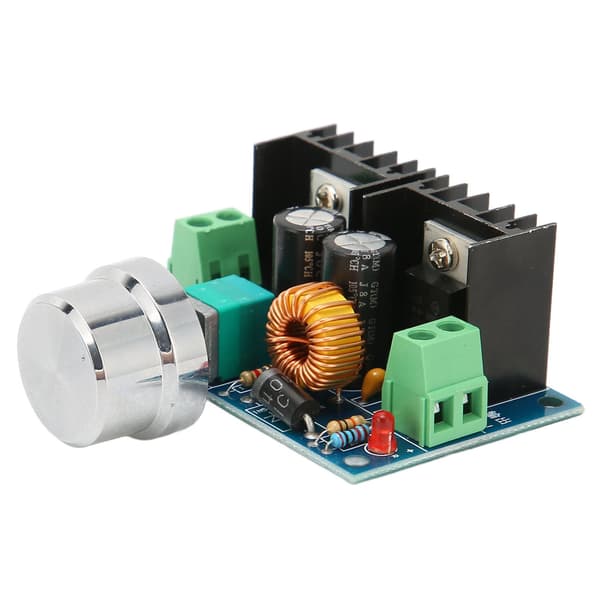 DC Spenningsregulator Plast Høyeffekt Buck Modul med PWM Modulasjon Maksimalt 8A 200W