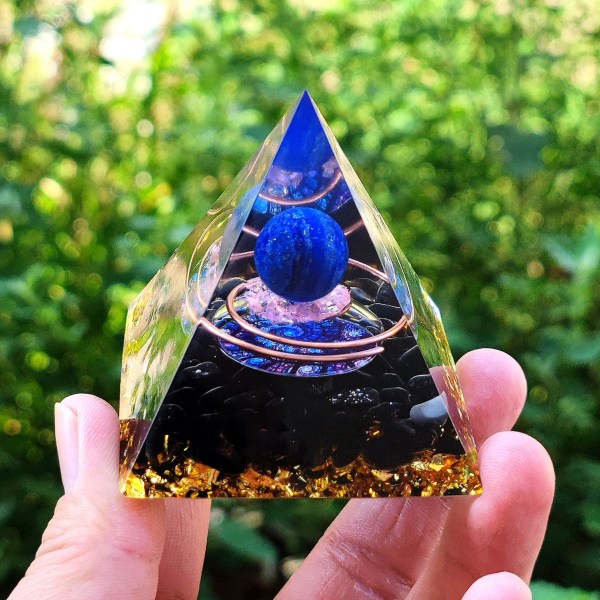 Pyramid Krystallgrus Epoxy Resin Ornament type 5