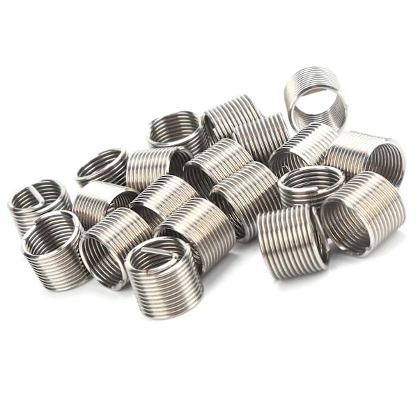 20 kpl Ruostumattomasta teräksestä valmistettuja kierteityshylsyjä Ruuviholkkien korjaus Sarja M14x1.5x1.5D