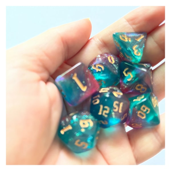 7 kpl Peliheittojen sarja Kaksiväriset Kultaiset numerot Fontti Polyhedral Dice Lautapeleille