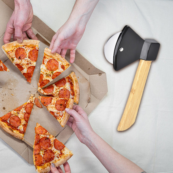 Yxa pizzaskärare med bambu skaft Pizzahjul rivjärn Roterande blad pizzakniv