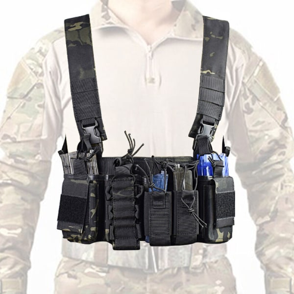 Tactical Vest Outdoor Multifunksjonelt beskyttelsesutstyr for militære fans Svart CP Kamuflasje Bryst Hengevest