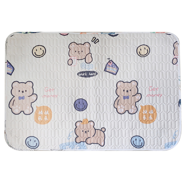 Urinmadrass 2-sidigt skyddsskyddsskydd Läcksäkert Halkfri Tvättbar vattentät renad bomull Happy Bear M
