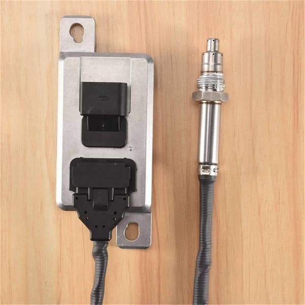 Kompatibel med A3 Golf 2003-2008 NOX-sensor Kväveoxidsensor 06F907807F 5WK9-6607 06F907807A 06F907807B[LD]