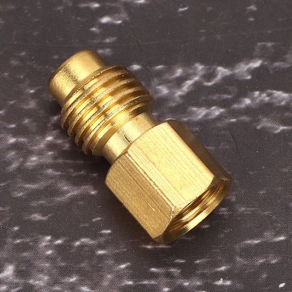 1/4SAE hunn til 1/2ACME hann adapterkontakt for R134A billuftkondisjonering