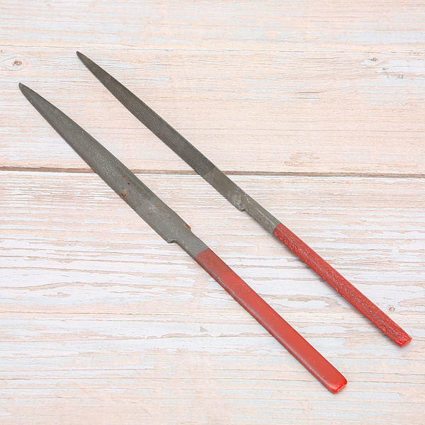 2 Pcs File Set Red Handle Jewelry Making Processing Grinding Tool Accessory Set (Half-Round File Triangular File)