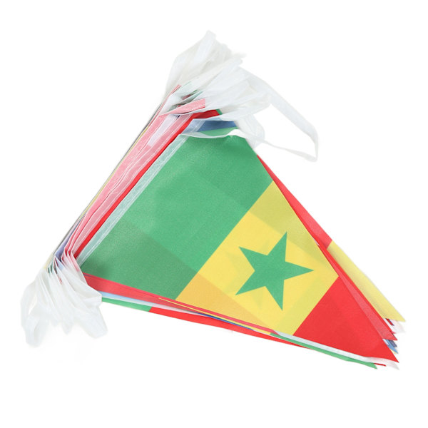 2022 Fotbolls-tävlingsvimplar Banner 32 Lag Fotbollsmatch Triangulär Flagga Girlang för Rum Bar Dekoration