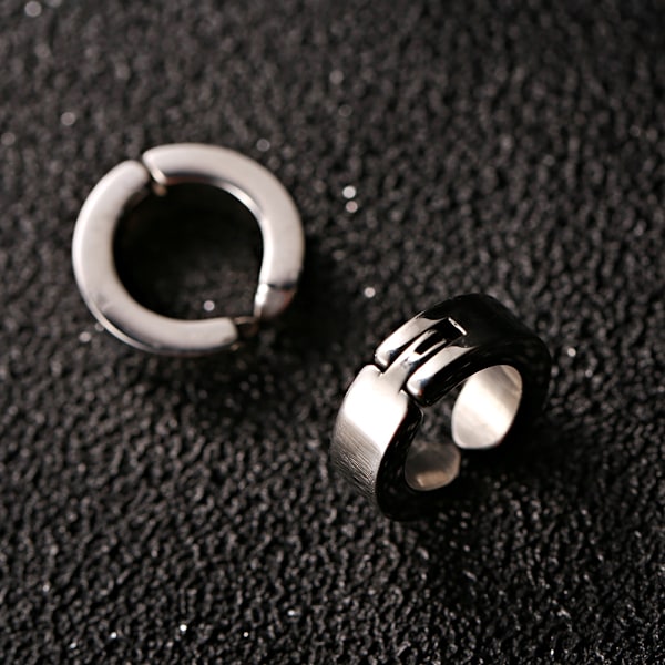 1 par elegante øreklemmer i rustfrit stål Øreringe Ear Cuff Smykker Gave (sølv glat overflade)