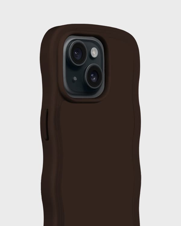 holdit Kompatibel med iPhone 15 / 14 / 13 Deksel Wavy Chocolate 55