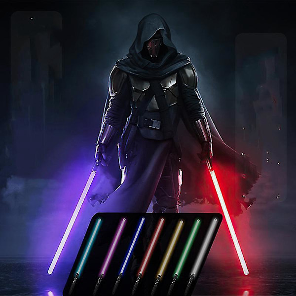 Ljus upp LED Lightsaber med 7 färgalternativ - Uppladdningsbar och ljudeffekter - Perfekt för Halloween Cosplay