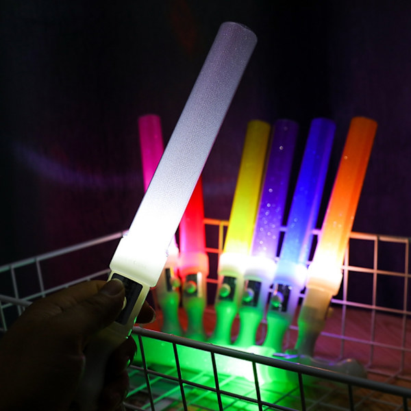 Sticks Colorful Festival Sticks Light Up Toys Blinkande pinnar för födelsedagar Julfester och konserter