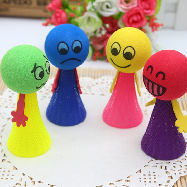 Hyppivä Hyppivä Elf Toys Emoticon Hyppy Palloja Leikkikalut Hauska Spring Doll Palloja Lasten Leikki Dekompressio Vent Leikkikalut