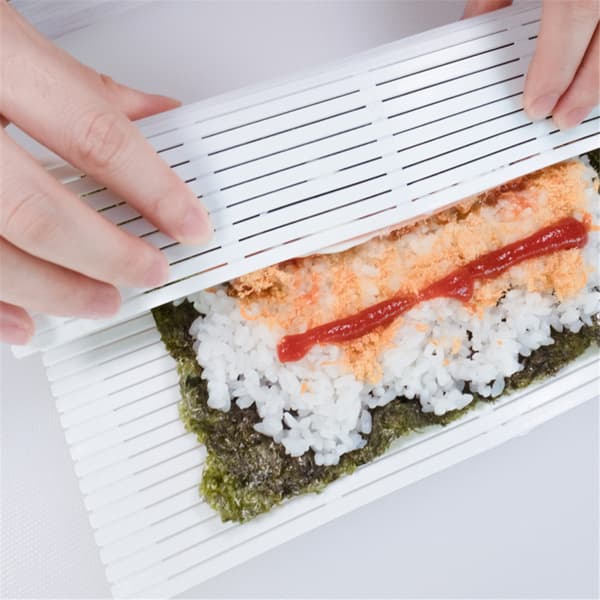 Non-stick Sushi Roller Maker PP Plast Rullemadde Picknick Lunch Tool Vaskbar Genanvendelig