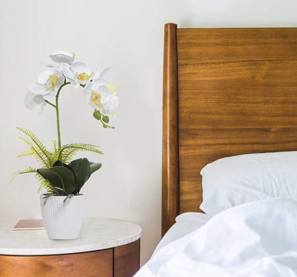 Hvit Kunstig Orkide i Hvit Potte, Hvit Phalaenopsis Orkide Baderom Innendørsdekorasjon