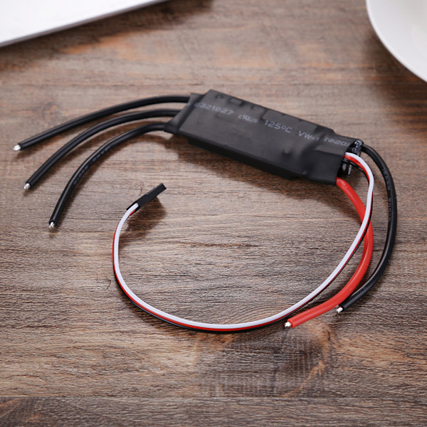 40A harjaton ESC 5V/3A BEC:llä RC FPV Quadcopter RC Lentokone Helikopteri