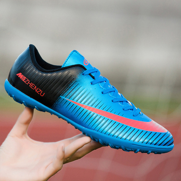 2 delar gummifotbollssko Bärbara sportfotbollsskor Blue Size 34