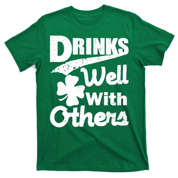 Drinks Well With Others Pyhän Patrickin Päivän T-paita M