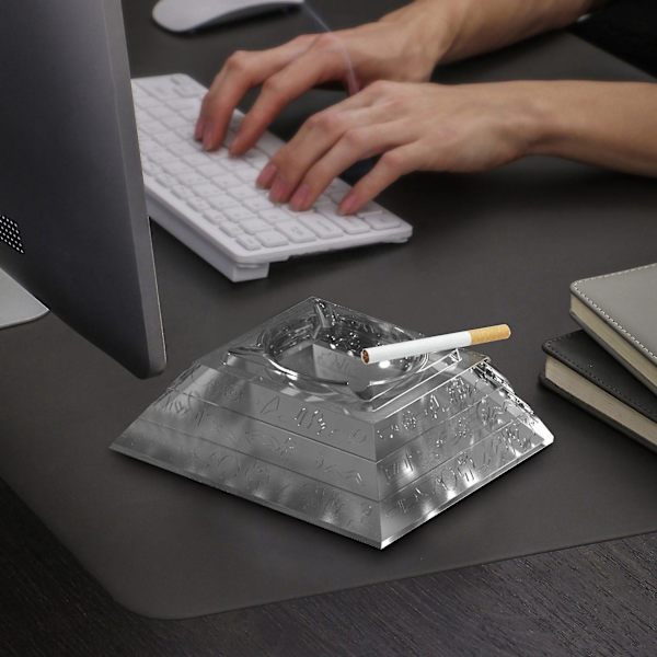 Pyramid Ashtray Epoxihartsform Rökbox Gjutning Silikonform Ornamenttillverkningsverktyg