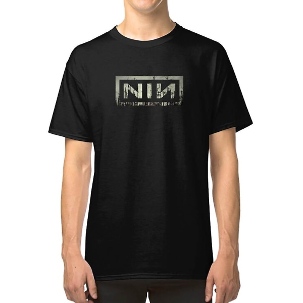 Spikarna ner i T-shirt S