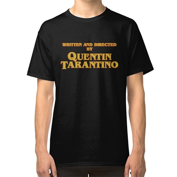 T-shirt med 'Written and Directed by Quentin Tarantino' S