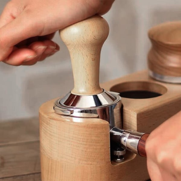 Trestand for espressokompaktor med pulverpresse i tre, 51 mm