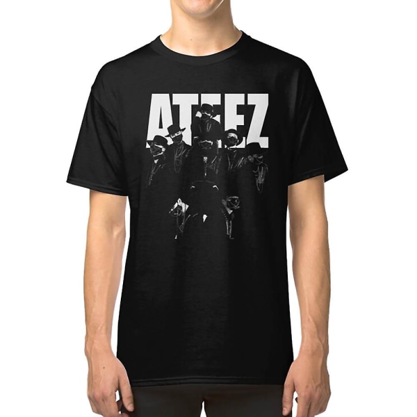 ATEEZ T-shirt L