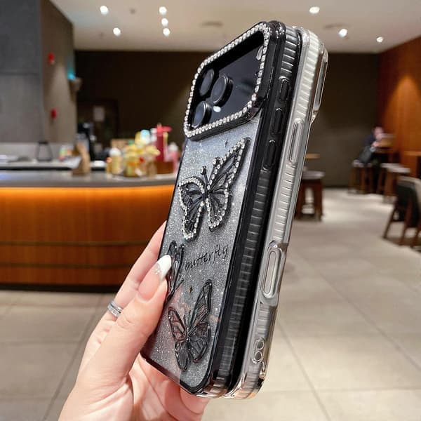 Fodral för iPhone 17 Pro Max med strassfjärilsdekor, TPU-baksida, silver