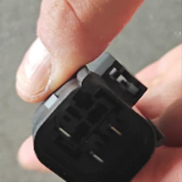 AP03 Kylfläktkontrollmodul för bil för E46 316i 318i