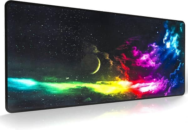 Stor gaming musematte (800 x 300 x 3 mm) med sydde kanter.