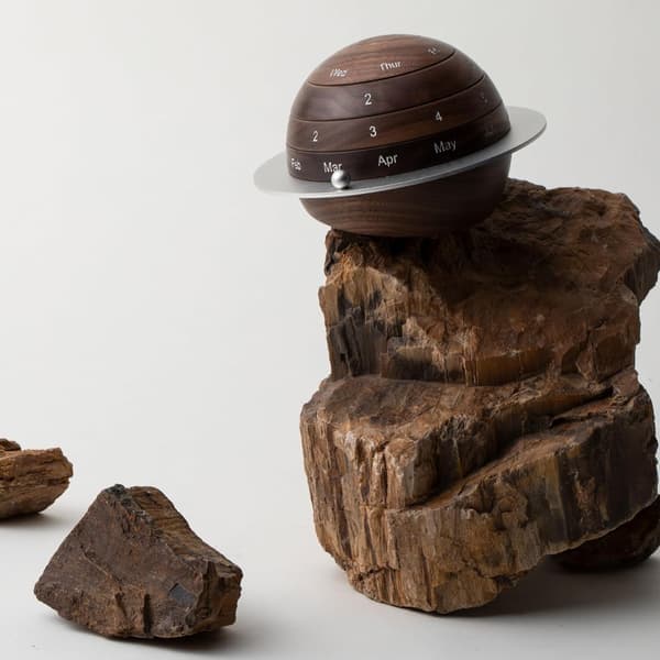 Træbordkalender Planet evighedsbordkalender