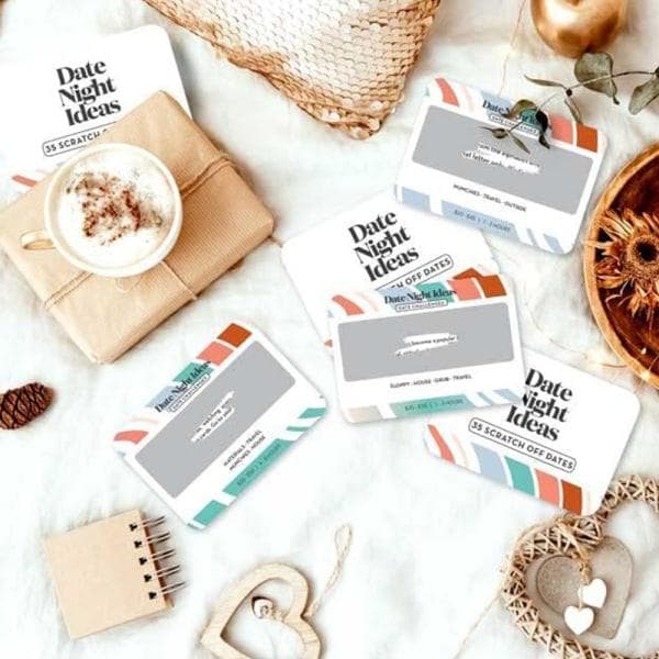 Date Night Box - skrabelodder designet til par