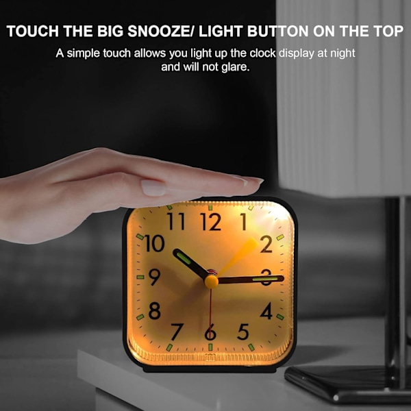 Analog Väckarklocka, Helt Tyst Design Utan Tickande Ljud För Ostörd Sömn, Batteridriven Med Snooze-Funktion, Kompakt Storlek För Enkel Resa,