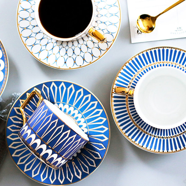 Elegant design tekopp med fat, blyfri högkvalitativt porslin, slät glasyr för enkel rengöring, bekvämt grepp med tillräckligt utrymme för