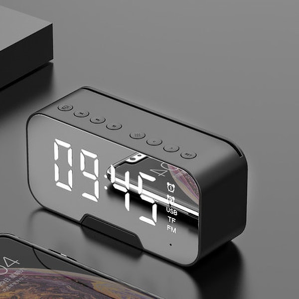 Sängbords Bluetooth Högtalare med Spegelyta, LED Väckarklocka, FM Radio, Trådlös Digital Väckarklocka för Sovrum Kontor Resor