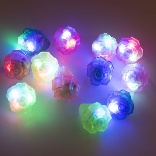 Blinkande geléringar, sorterade färger blinkande LED mjuk silikon ring med knoppar, perfekta lysande festfavörer för oförglömliga firanden