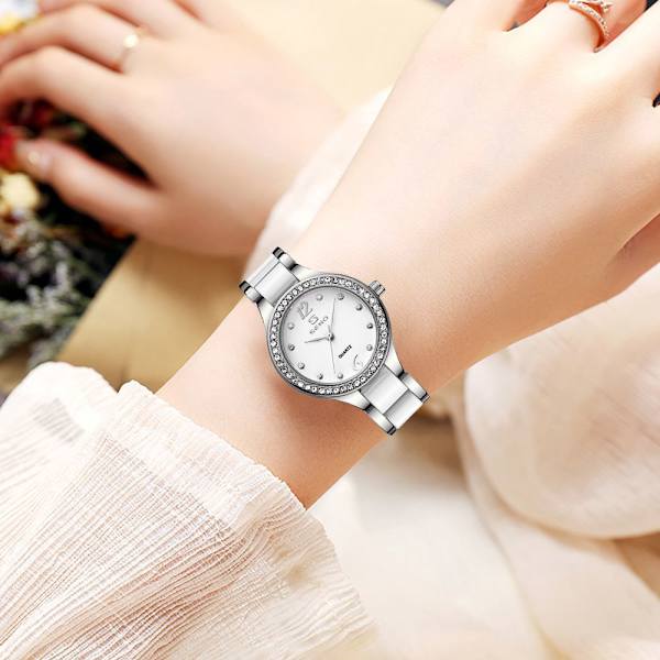 Dameklokke Quartz Armbåndsur SVART black