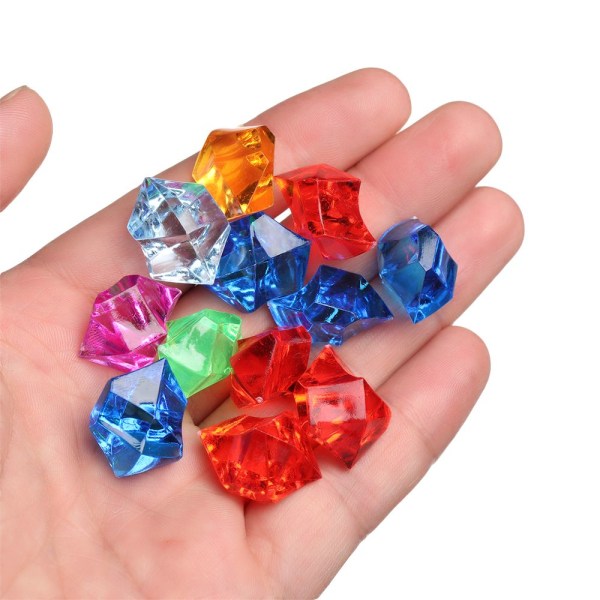 50 kpl/pussi tekokivet kristallijääkuutioita kiviä 1,1 x 1,4 cm 1.1x1.4cm
