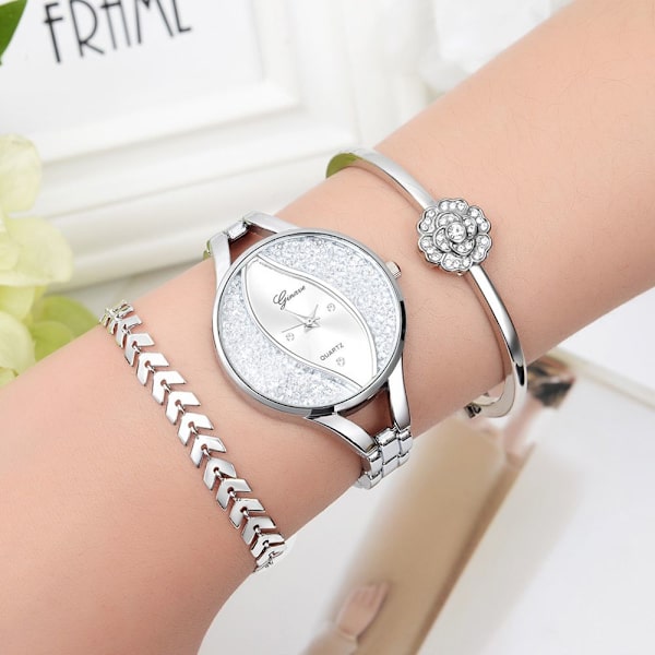 Watch Quartz Armbandsur SILVER Silver