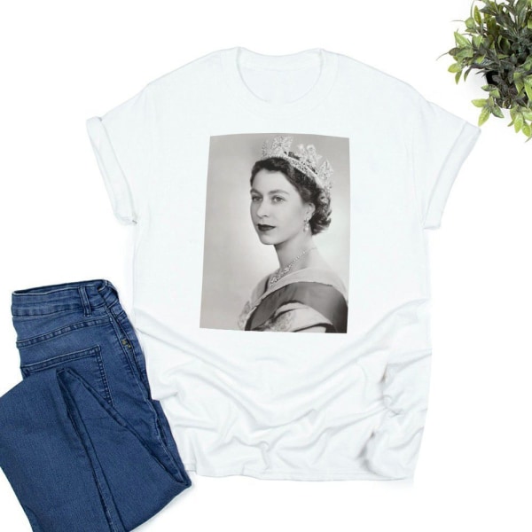 Queen Platinums Jubilee T-paita 1926-2022 Queen T-paita Vaatteet XL