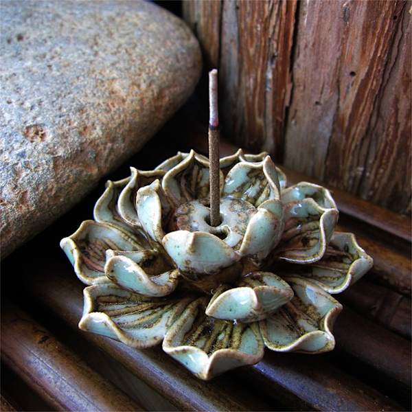 Keramisk brennerholder Lotus Flower Røkelsekar 04 04 04