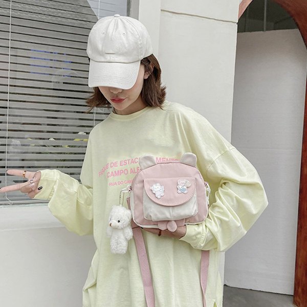 Sarjakuva Messenger Olkalaukut Käsilaukut BEIGE beige
