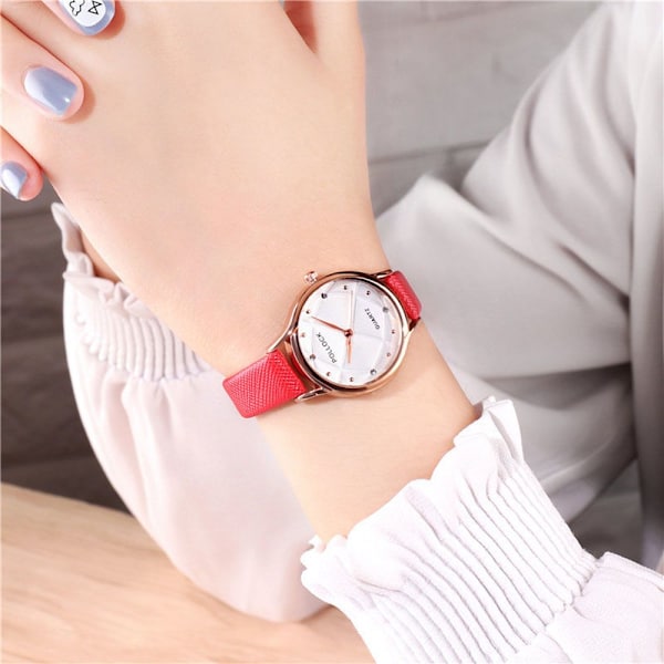 Naisten watch Quartz WristWatch RED red
