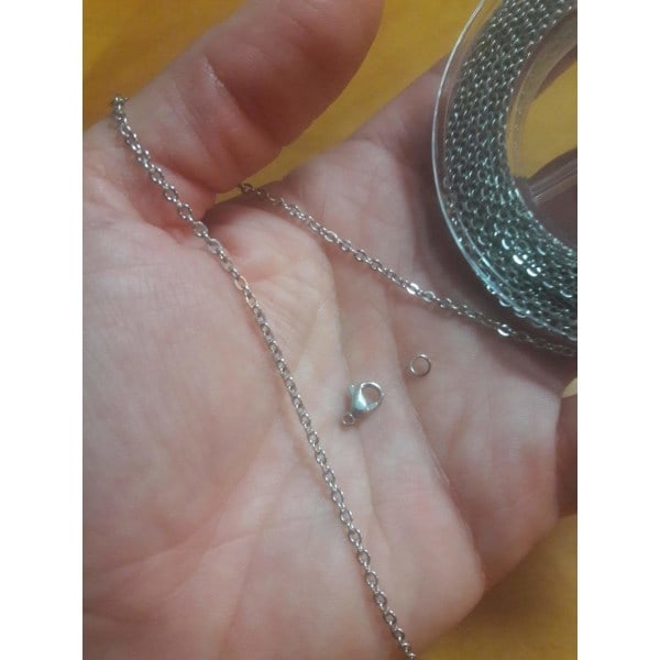 Ruostumattomat teräskaulaketjut - Ketjut korujen valmistukseen (12 m, 1,5 mm reunakivi)