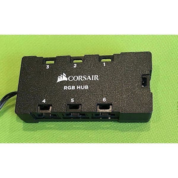 Corsair 6-Port RGB LED-viftehub for Corsair Lightning Node Pro Commander Crystal
