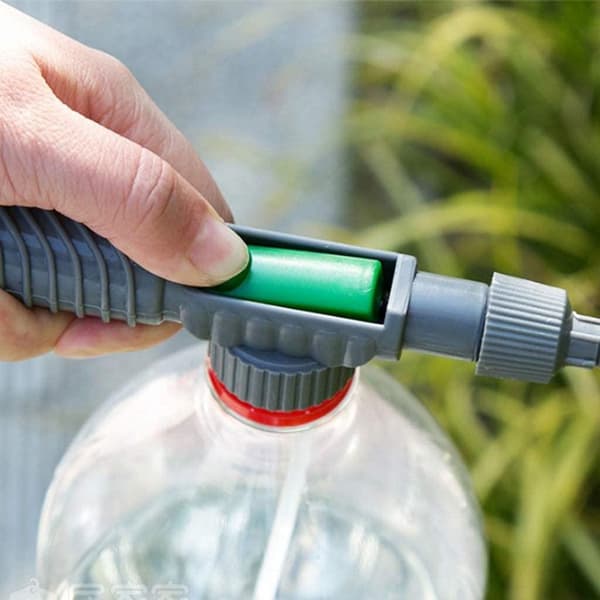 Universal Squirt - Håndsprøyte for PET -flaske Grey one size